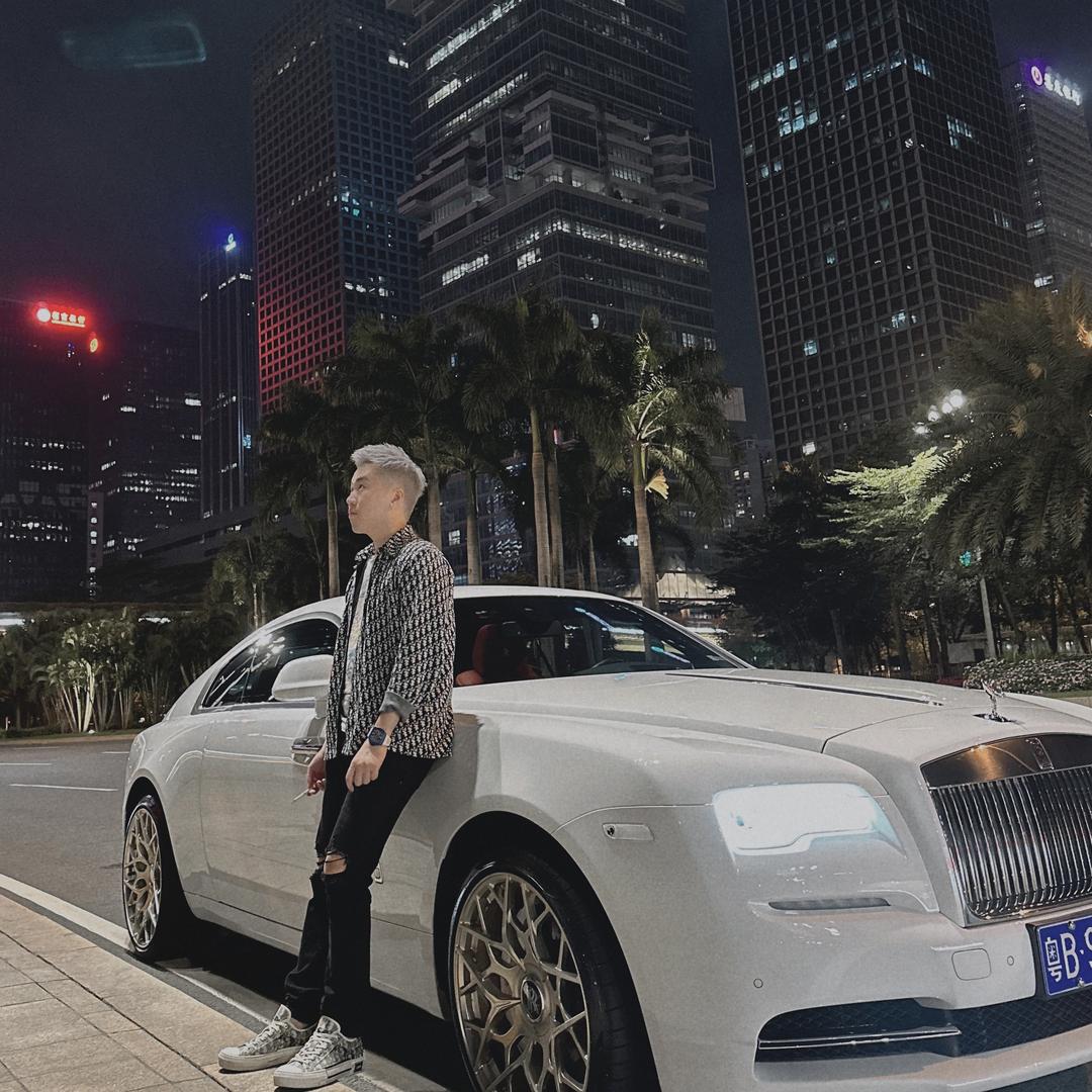 飓丰名车【简仔】