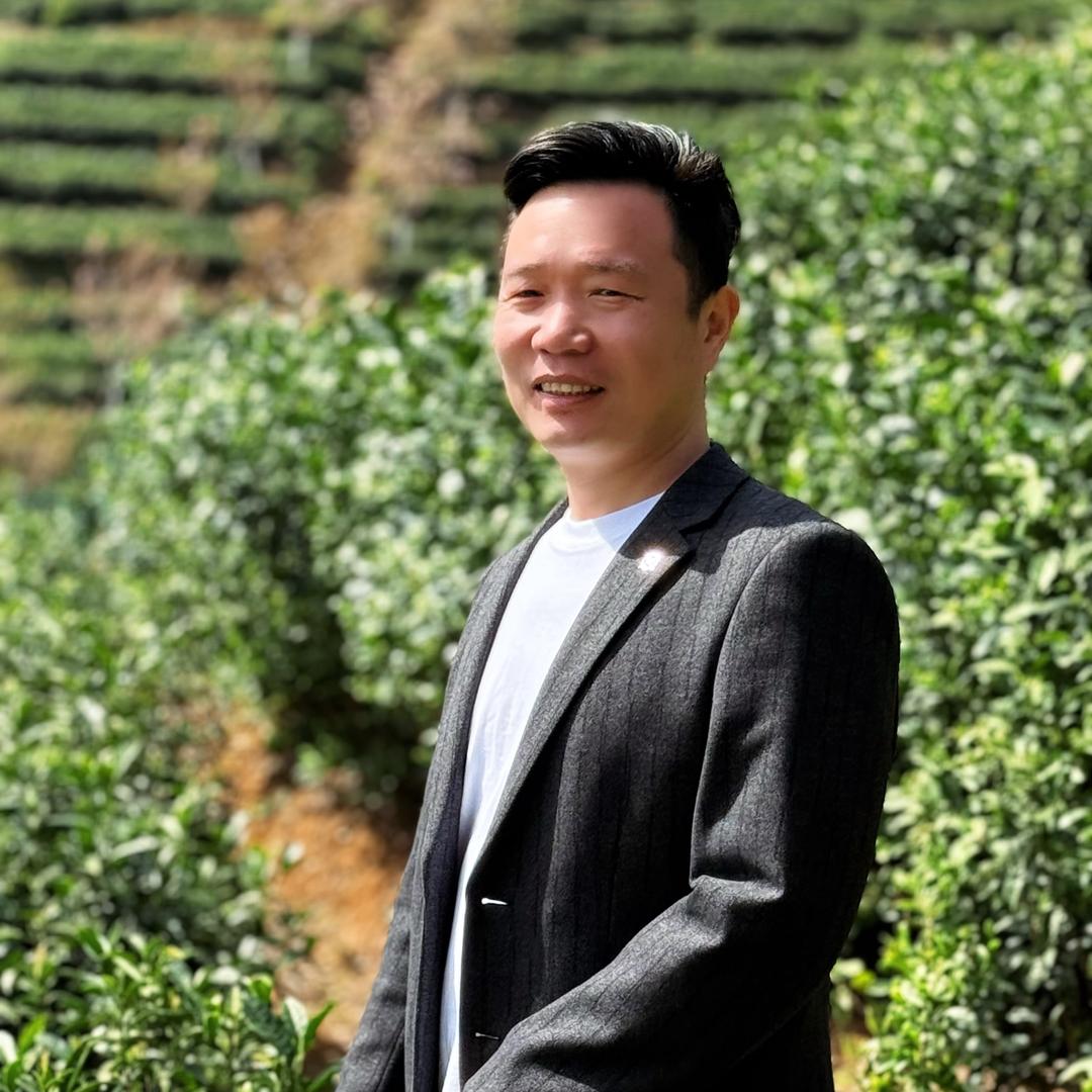 绿茶鹏老板