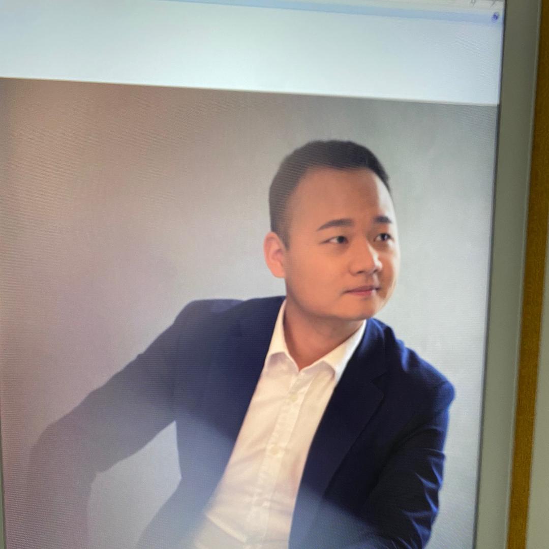 阿庄的新能源车库