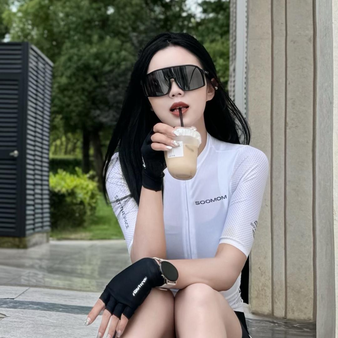 @龙姐姐