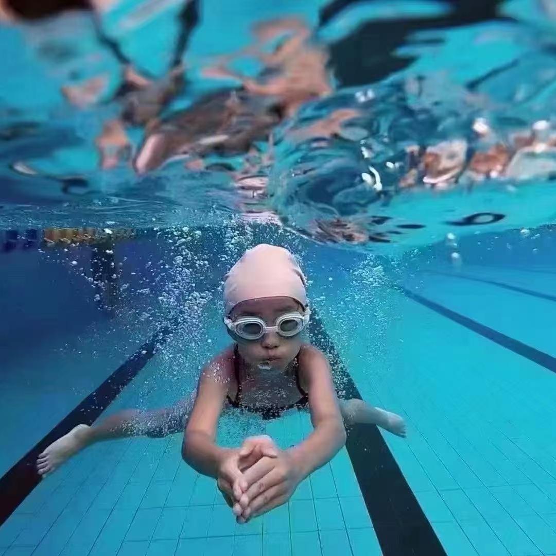 雪岚欣欣找我游泳吧