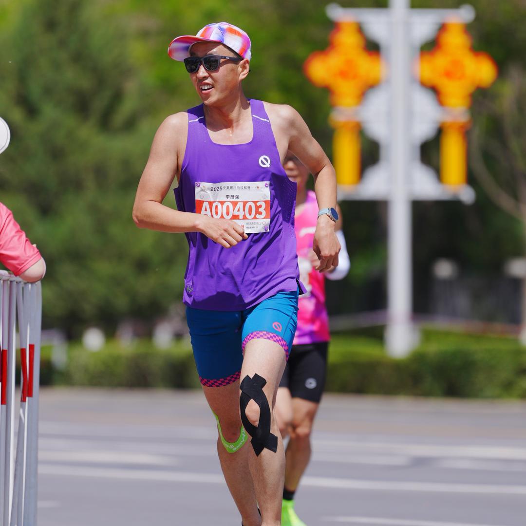 图图爸爸爱跑步