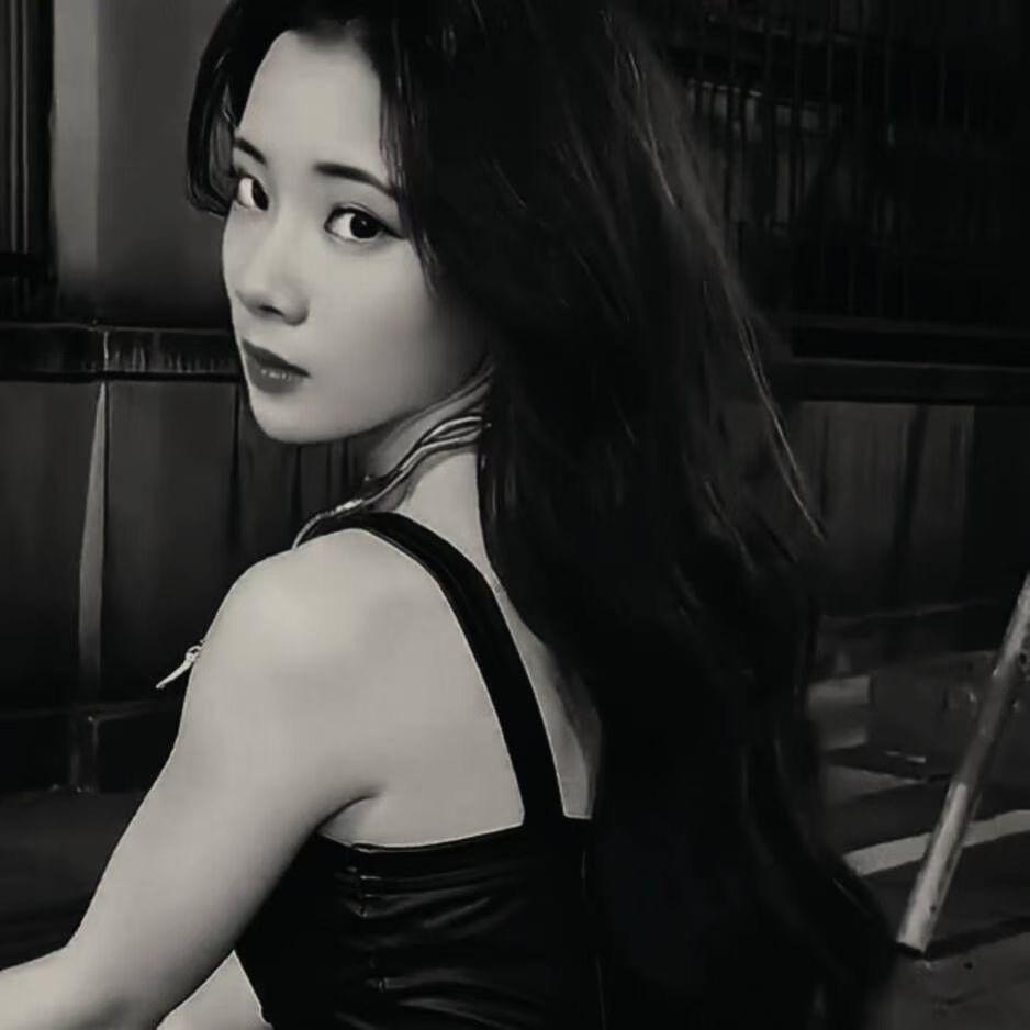 아무도 사랑하지 않아