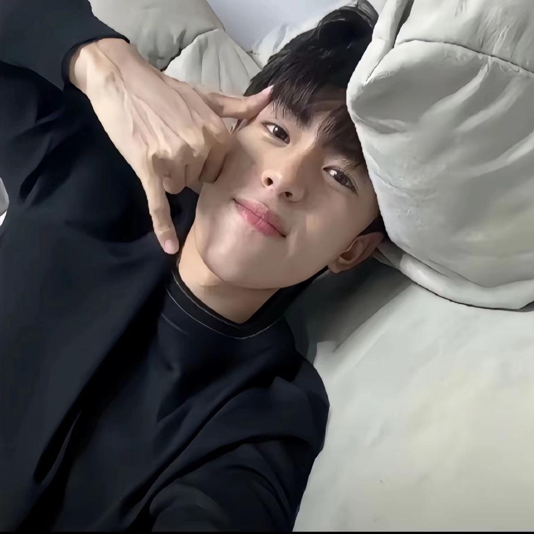 李东宇