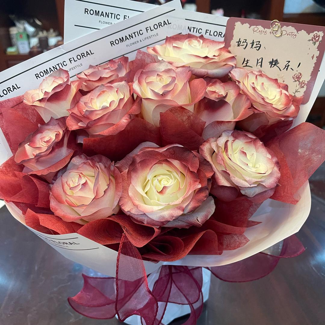 小朱❤️阿姨💍💐