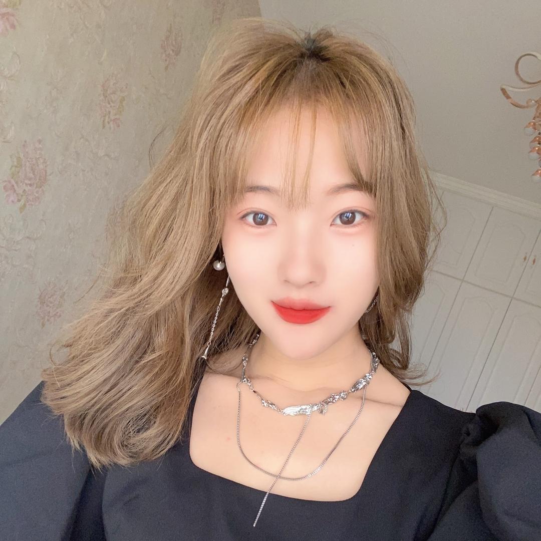 圣白•婚纱艺术馆