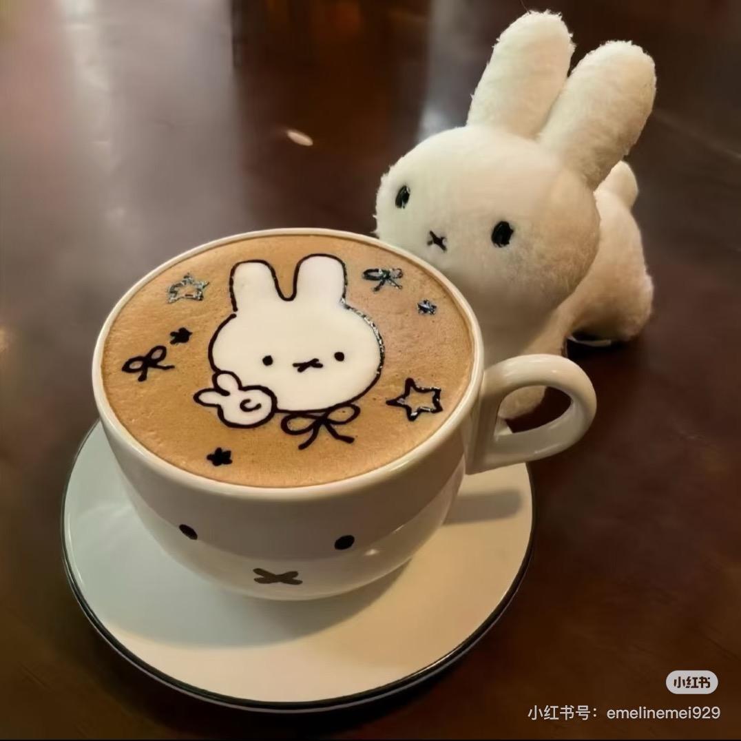 小鱼爱吃小鱼干