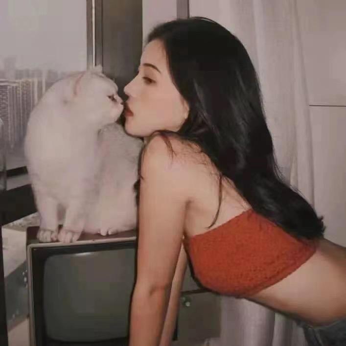 爱吃辣的小张