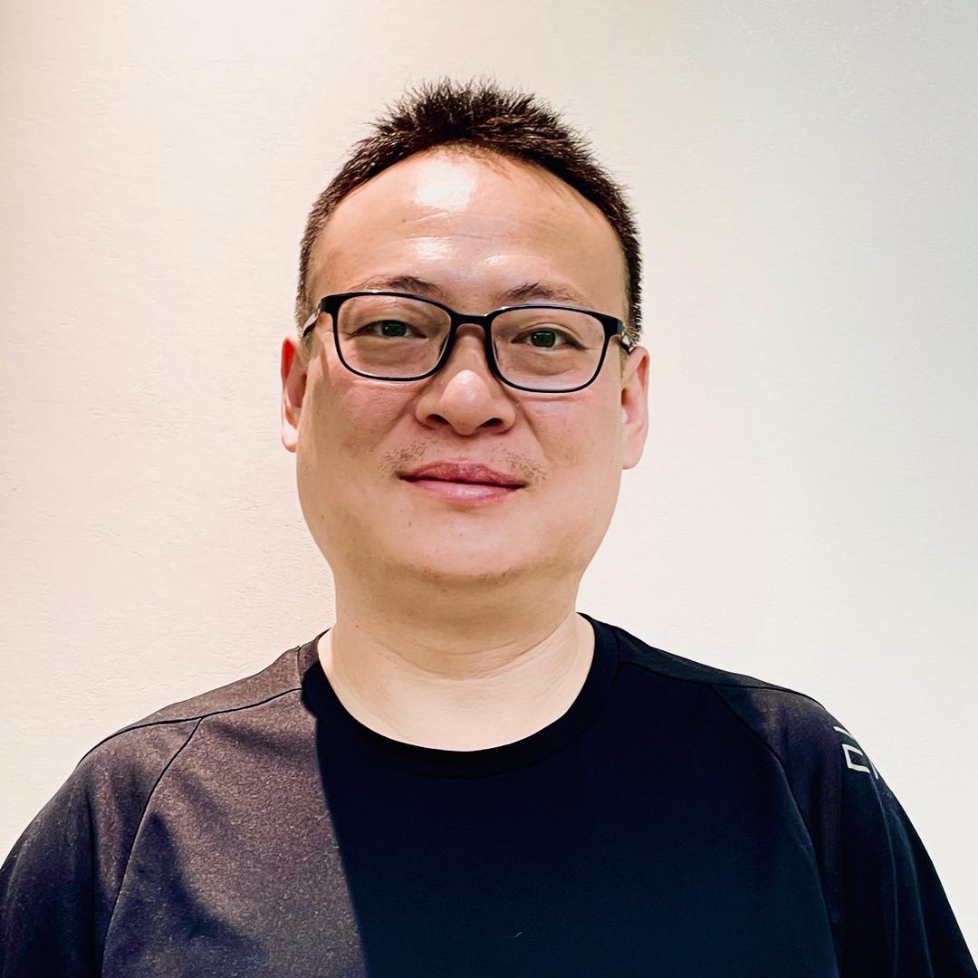 教画画的鲁老师