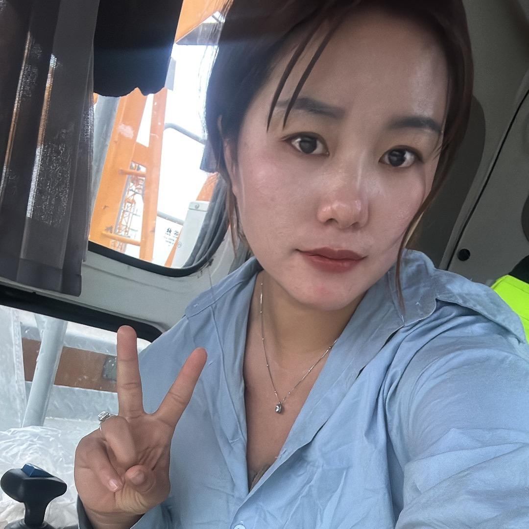 丽娜