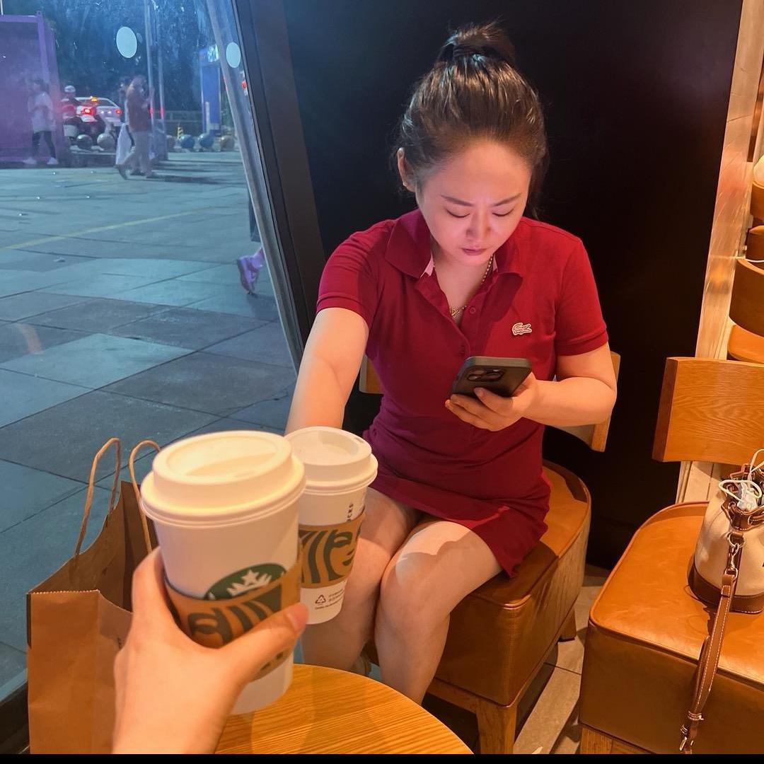 玮玮草莓采摘园🍀