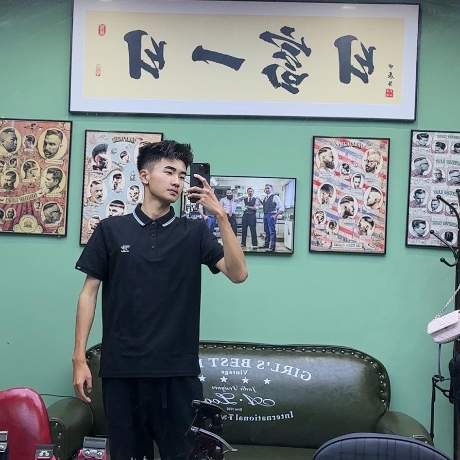 江都区大桥镇理享男士理发馆