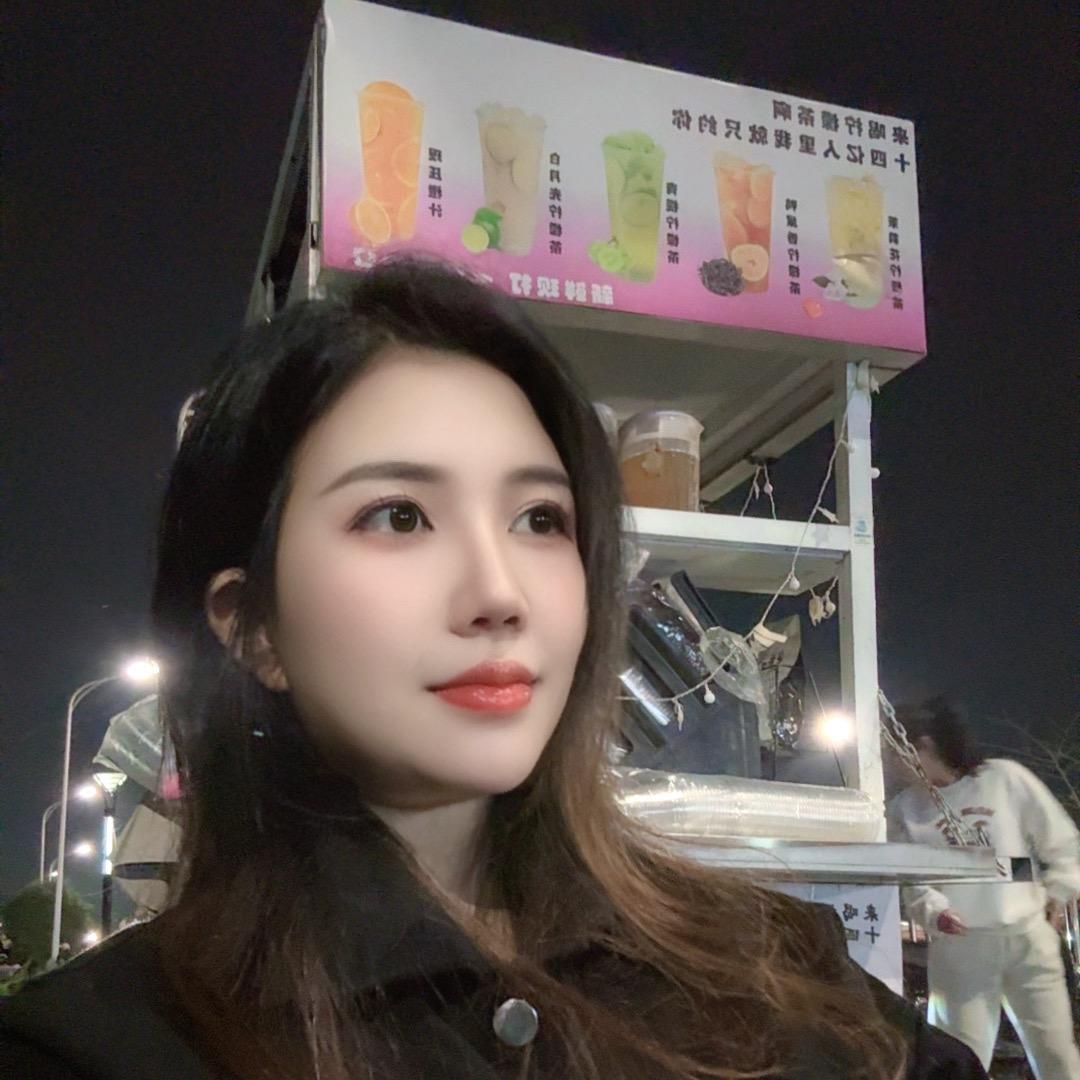 小钰茶摊~手打柠檬茶 罐罐烤奶