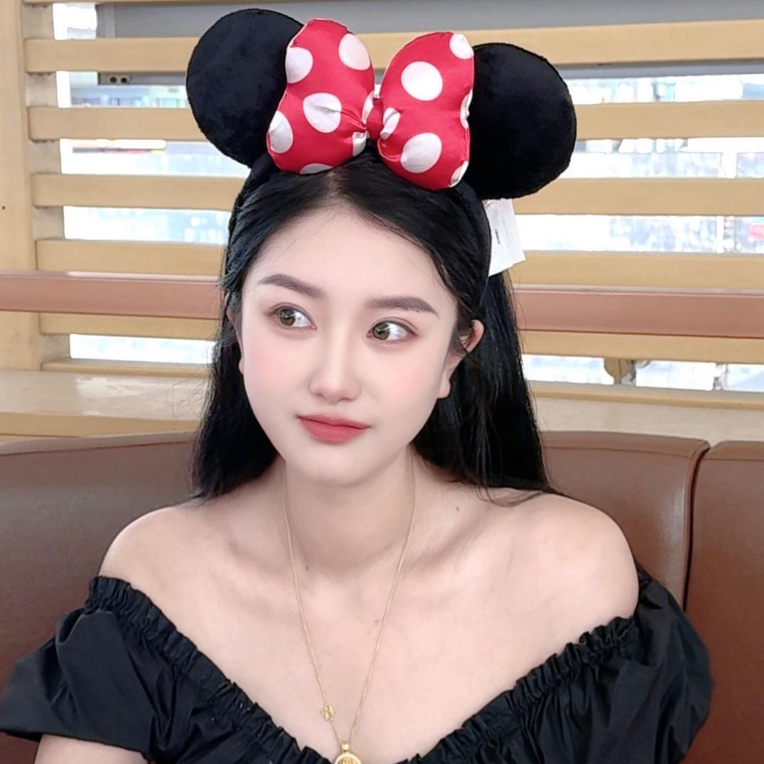 曾女士