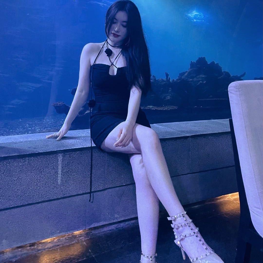乔千萬🐚