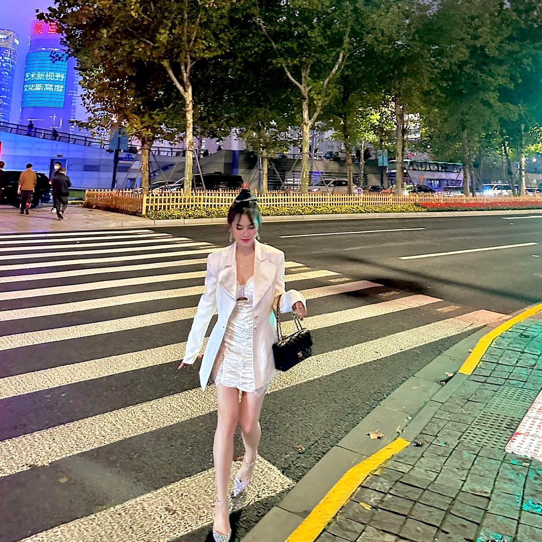 芯儿.