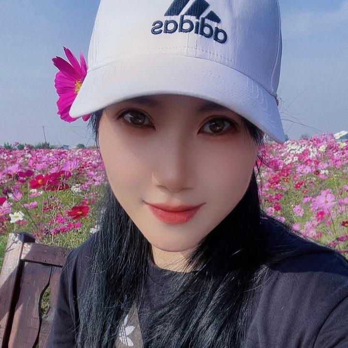 ༺張༒ۣۣۖ༻⁵²⁰