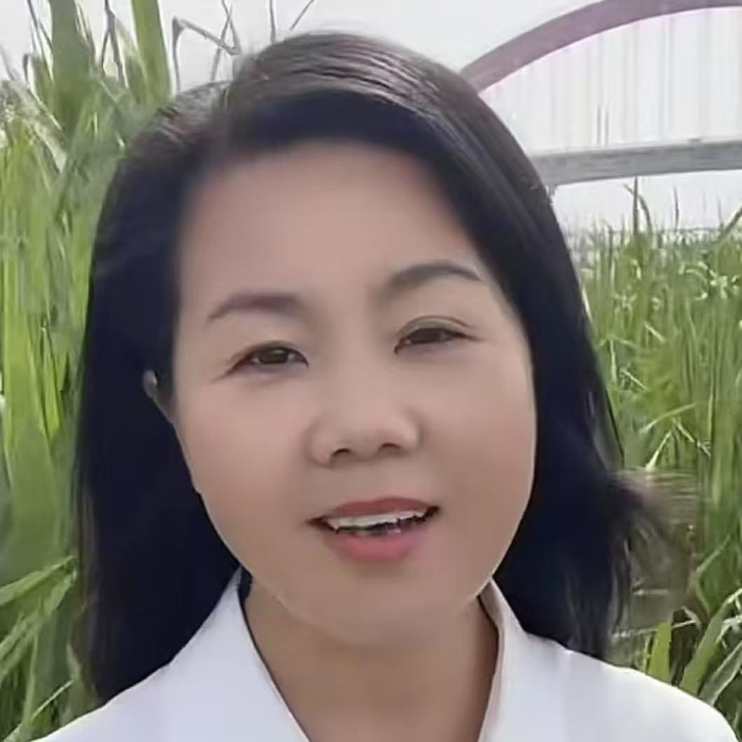 翘楚