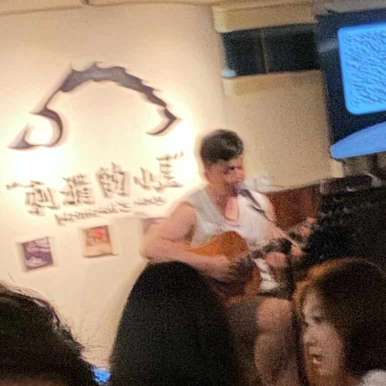 哈哈哦