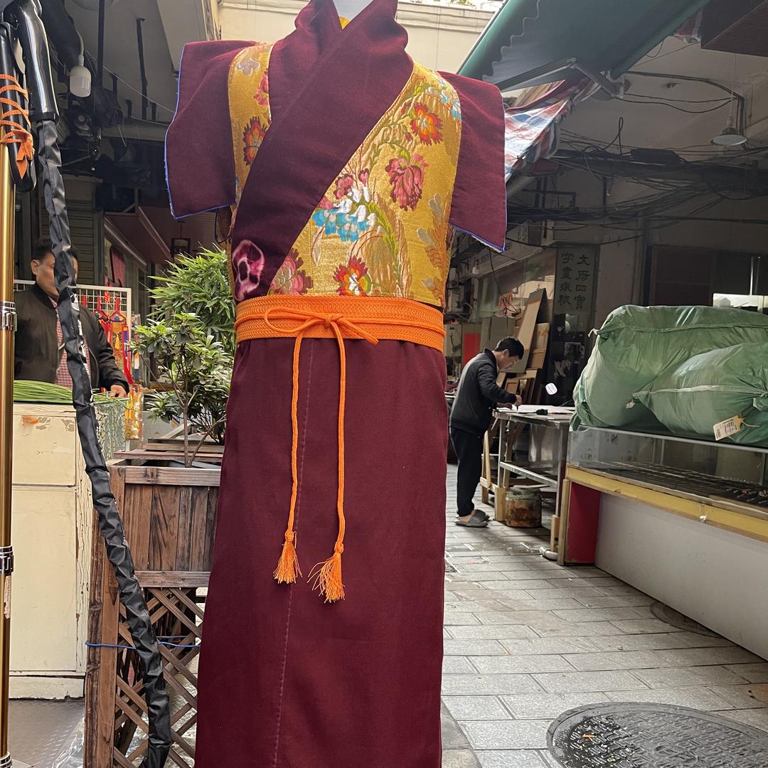 武侯区色珍服装店