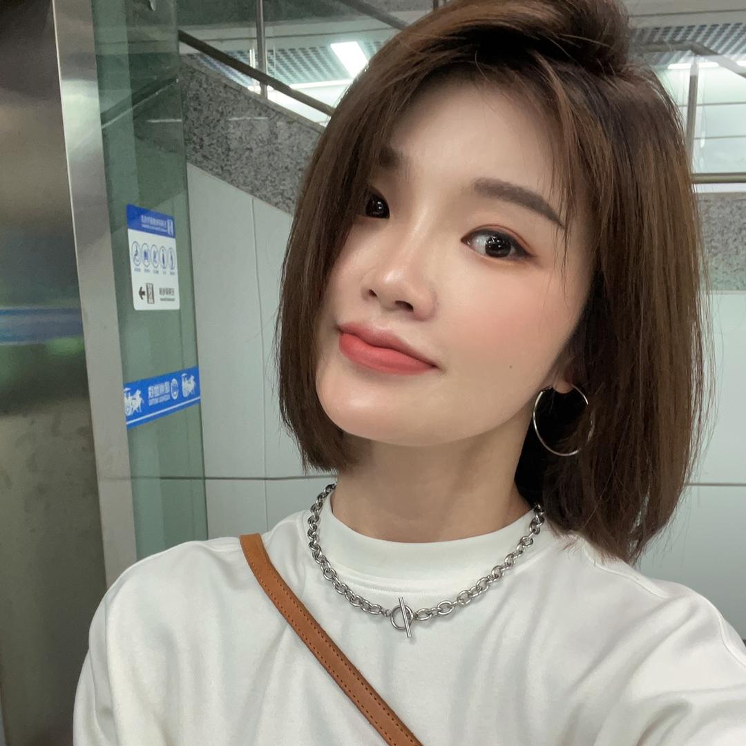 美人衣柜（精品女装店）