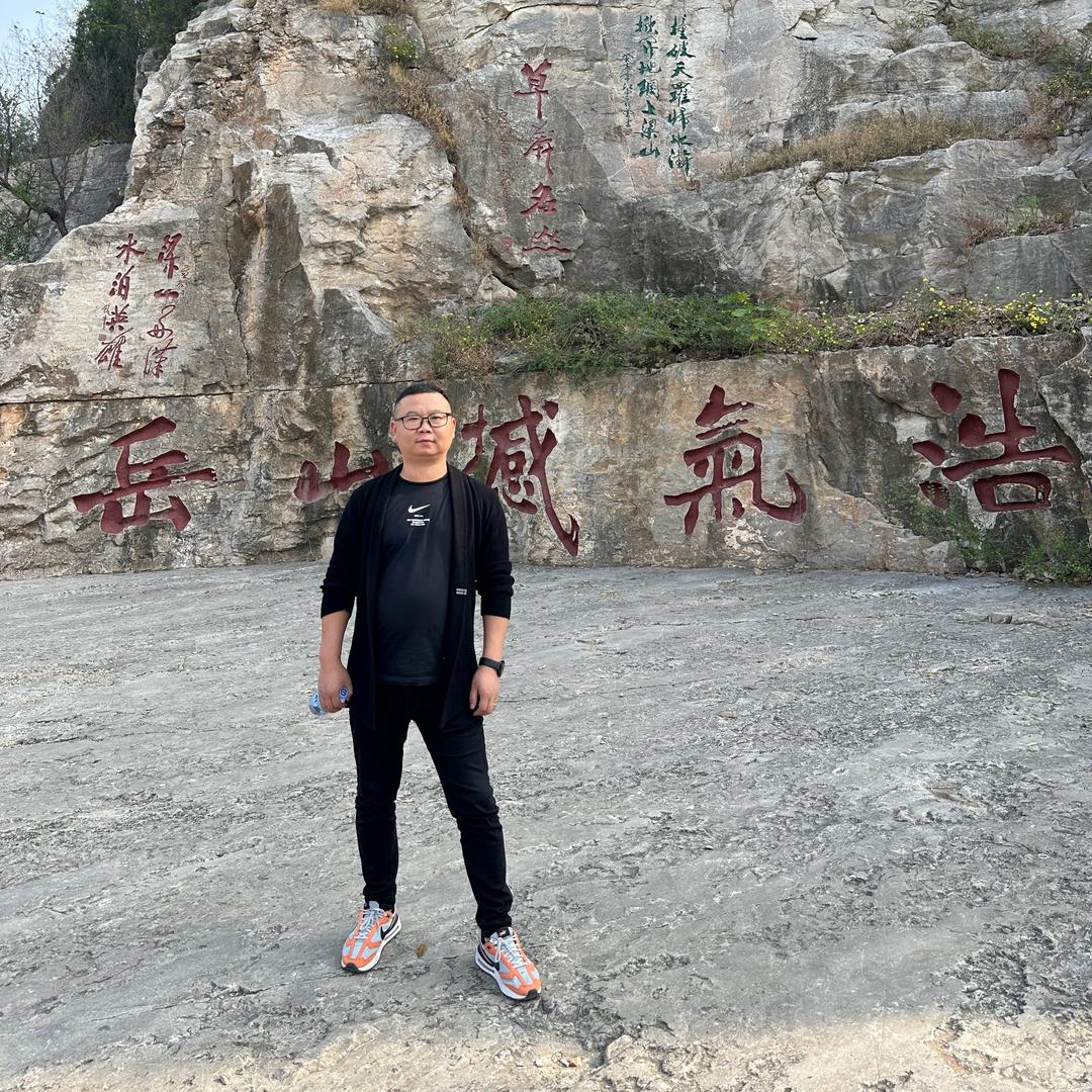 小朱哥