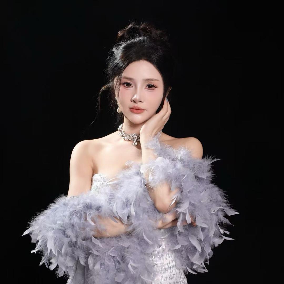 周依涵