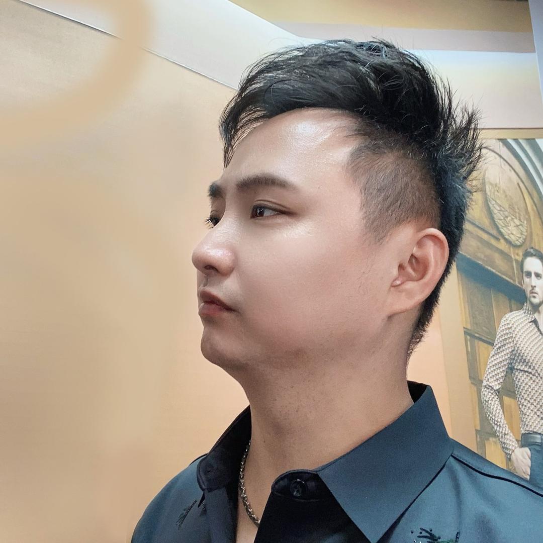 小老弟高定男装