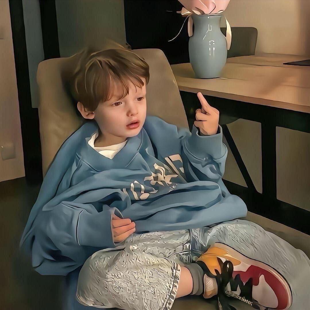 吉林MOTA酒吧总监小扬