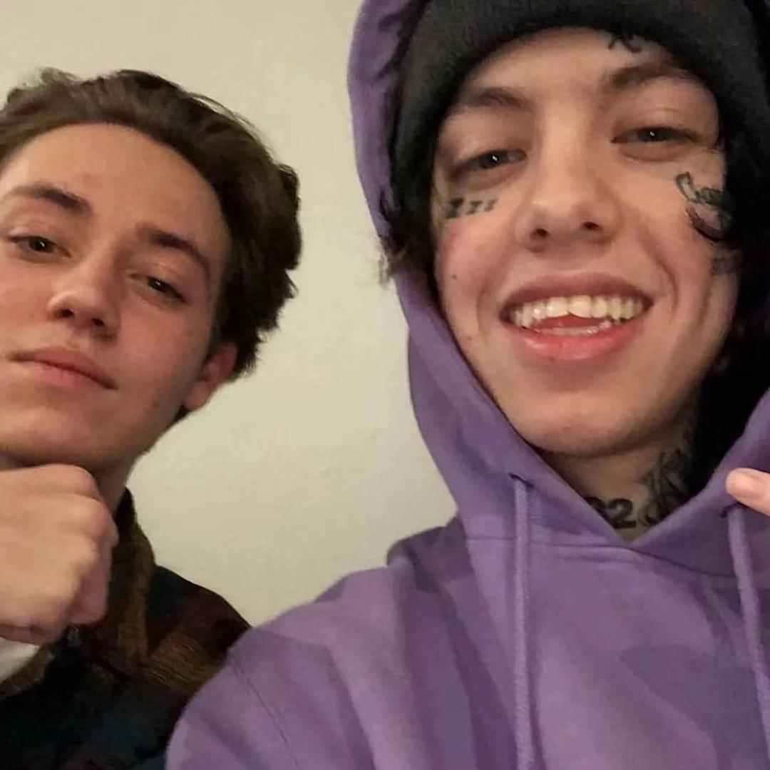 yjxyjx