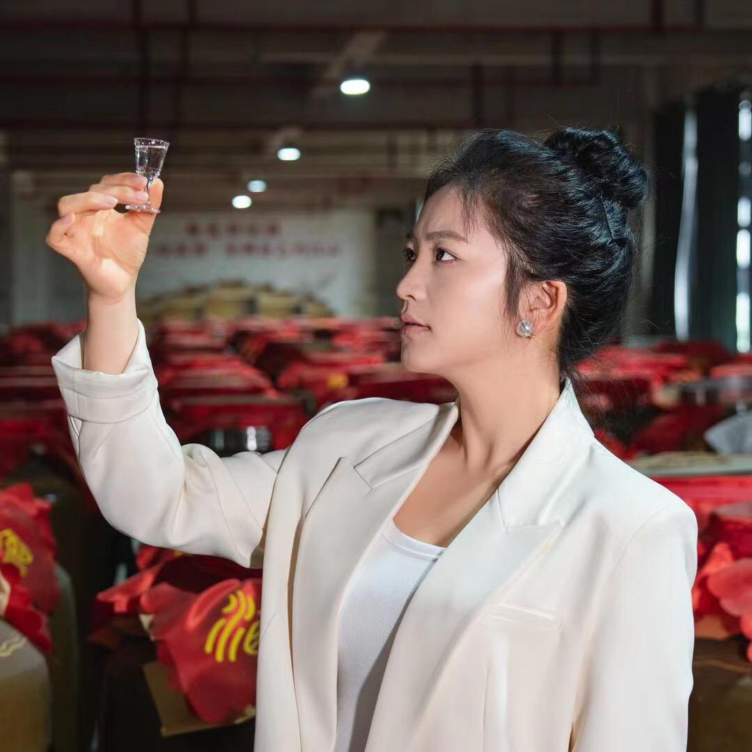 欢欢吖靠自己