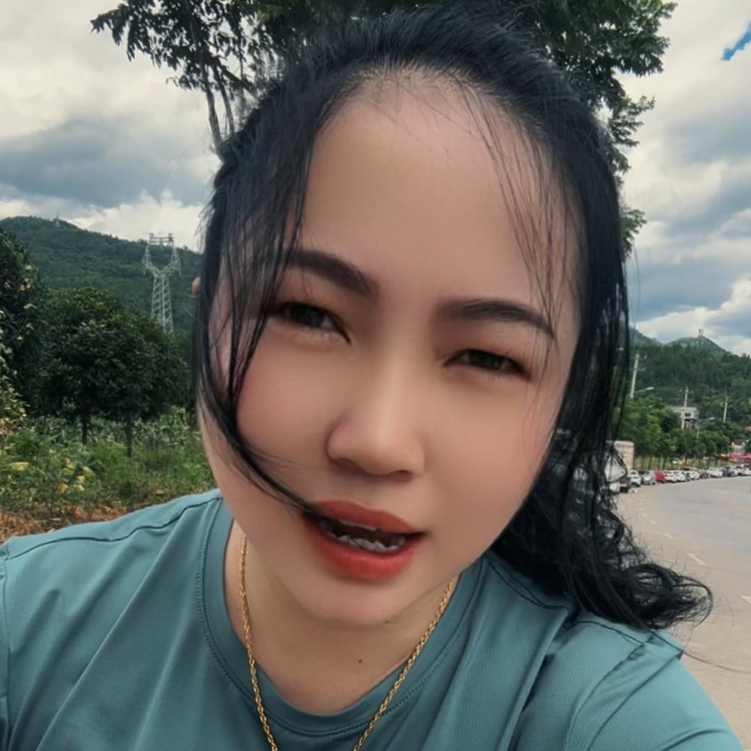 小黄（连赞拉黑）