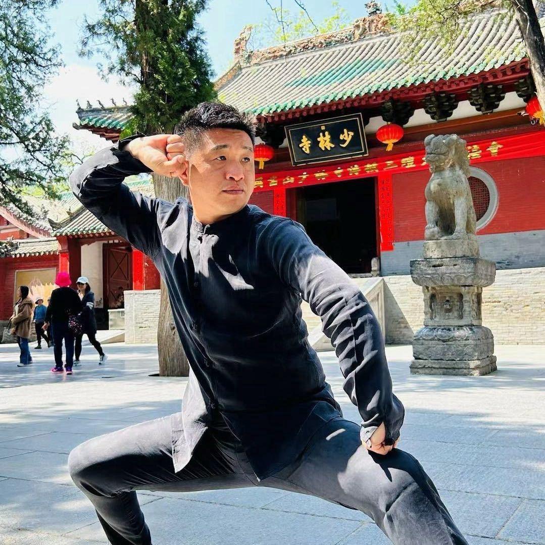 鹅坡武校教练（少林乔老师）