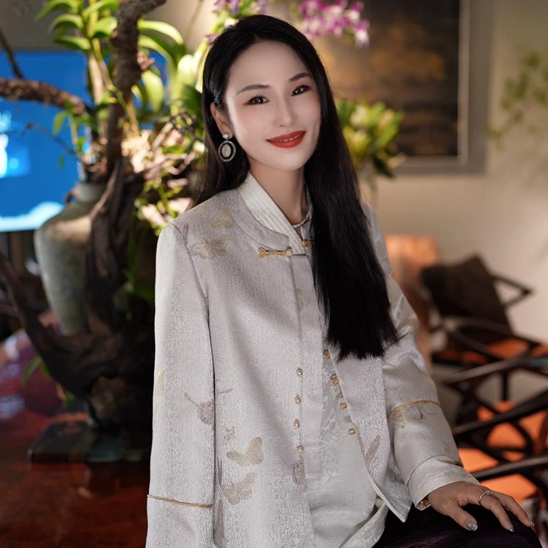 蓝大新中式服饰