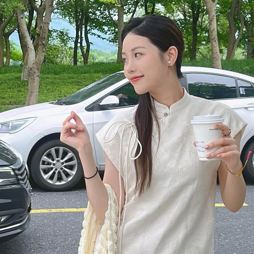 我是叶子🍃