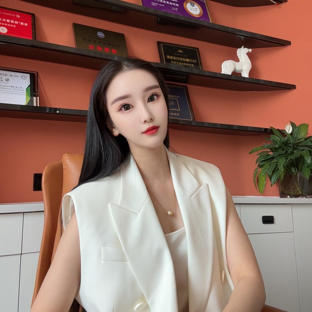 🌸格莱美创始人 格格🌸