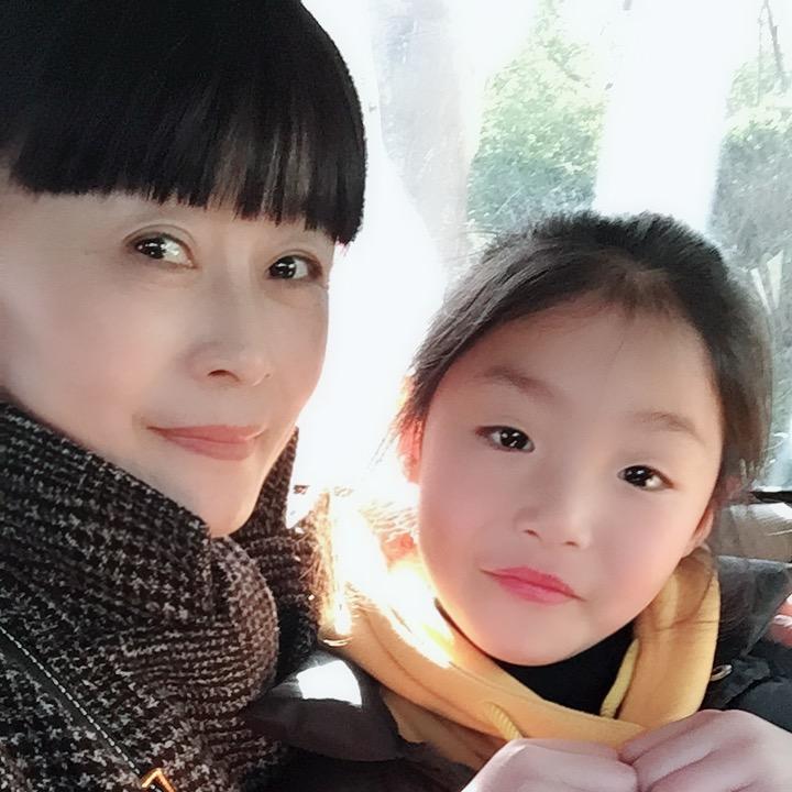 萌嘟🐲宝奶奶👵