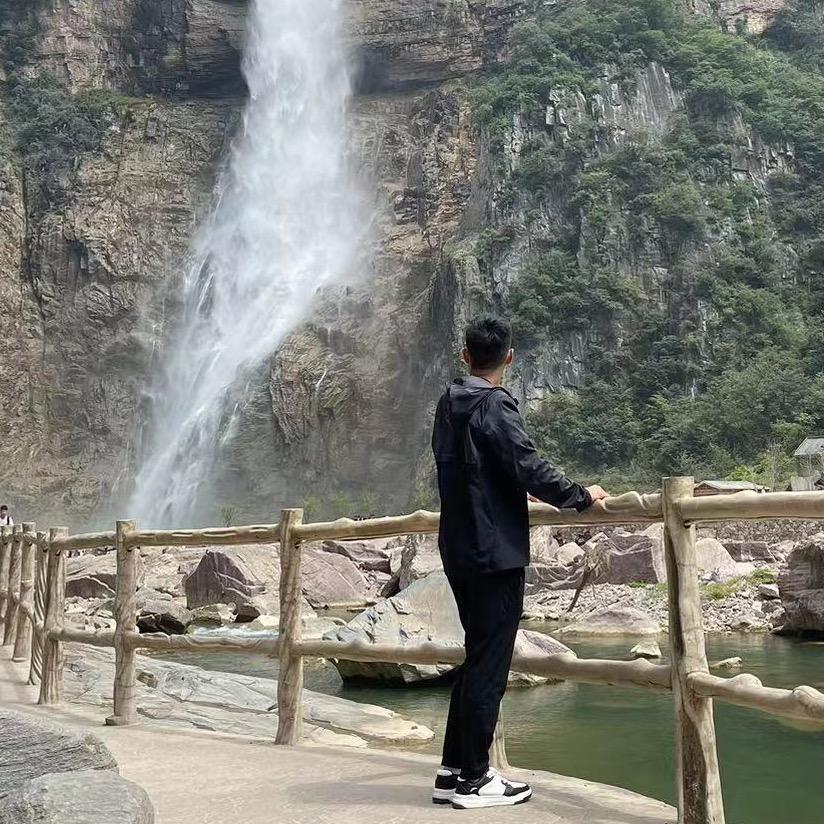 爱抬杠的坡子