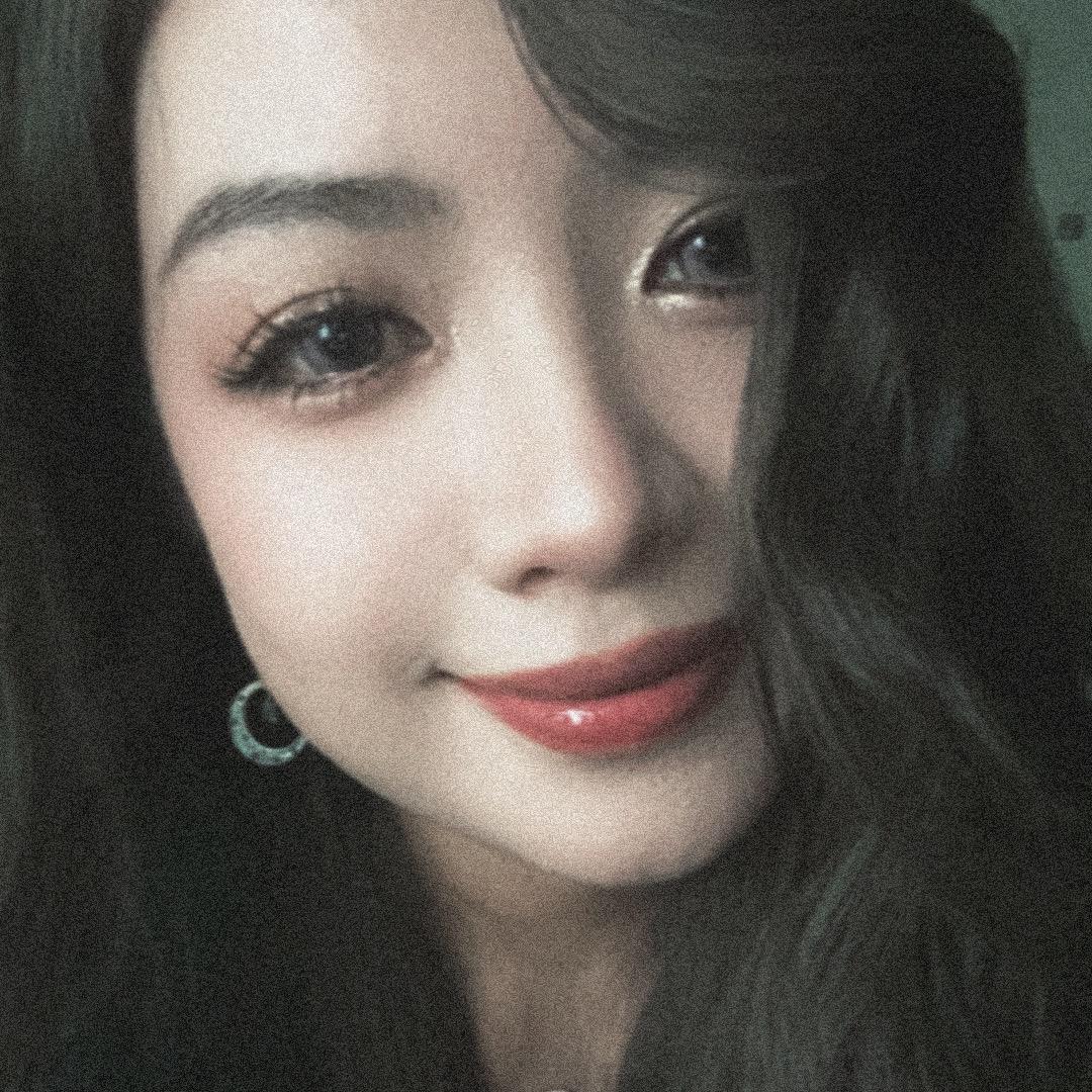 莉娜🦋