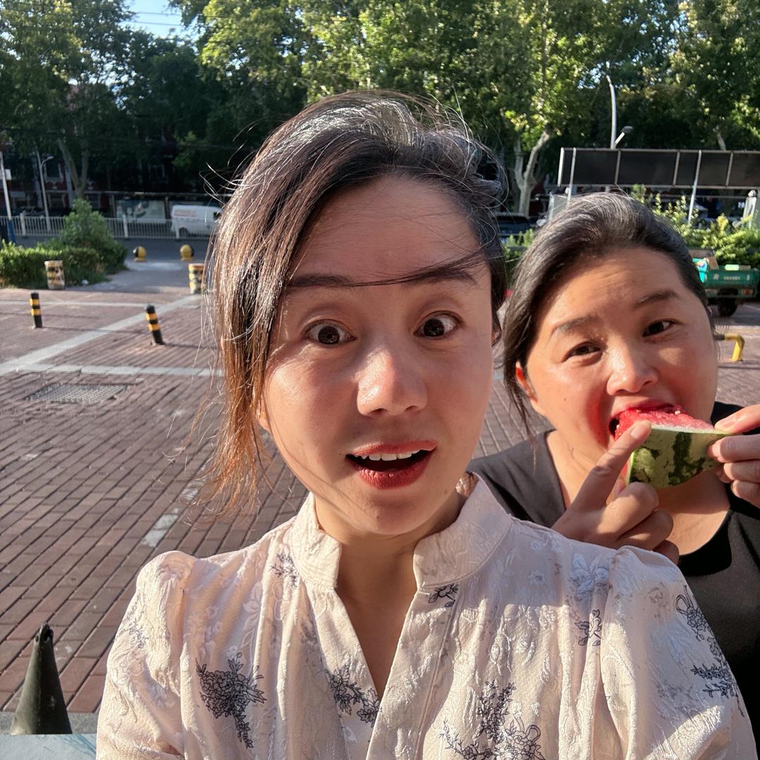 华华和大玲的日常