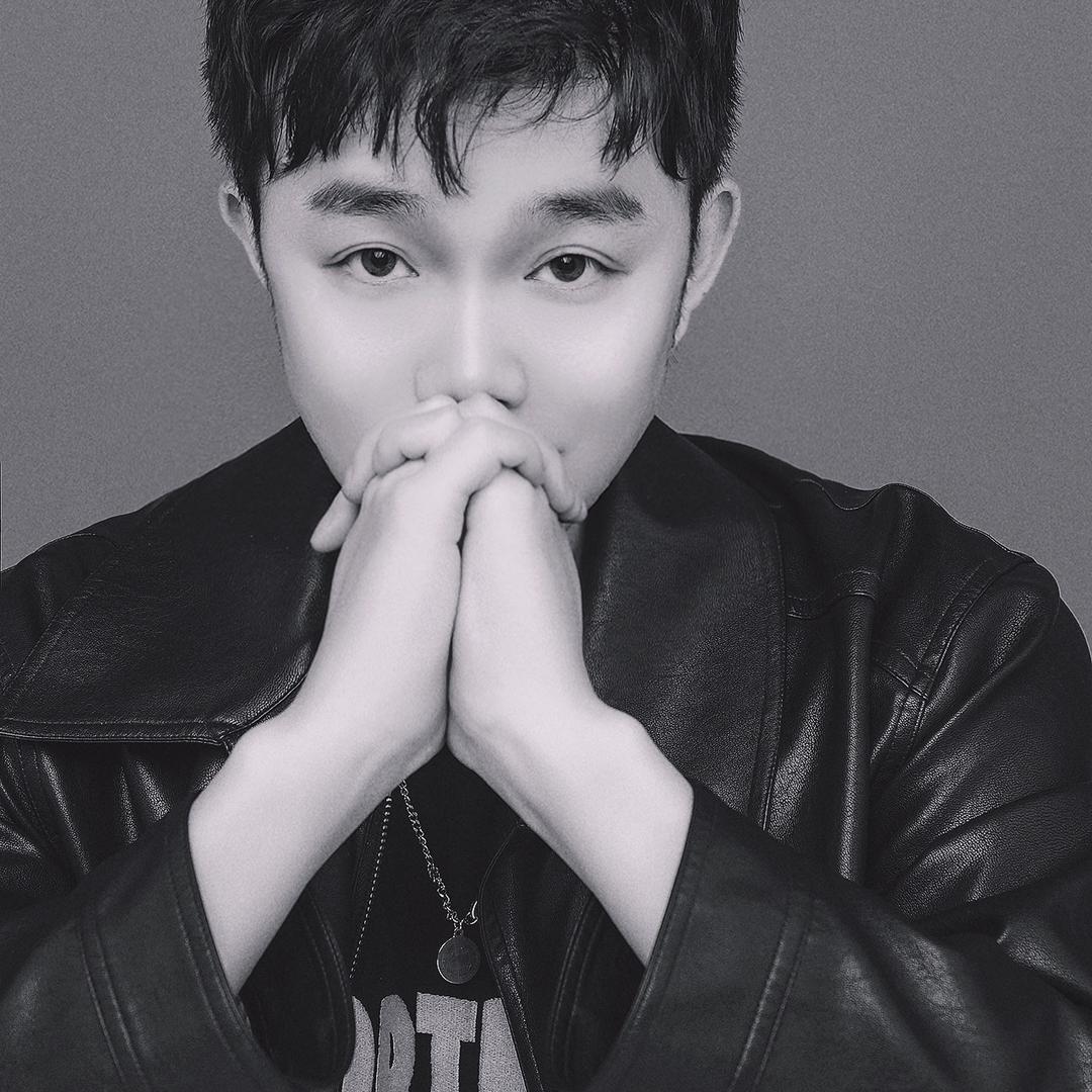 美美造型-店长欧阳