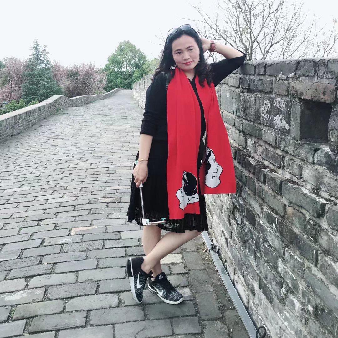 娜娜娜