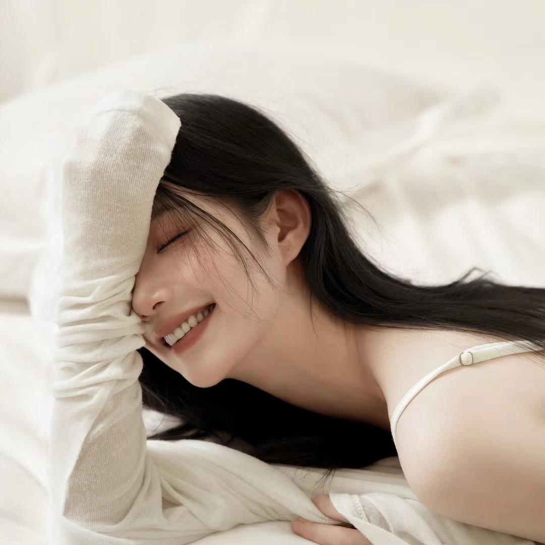 何鑫亿