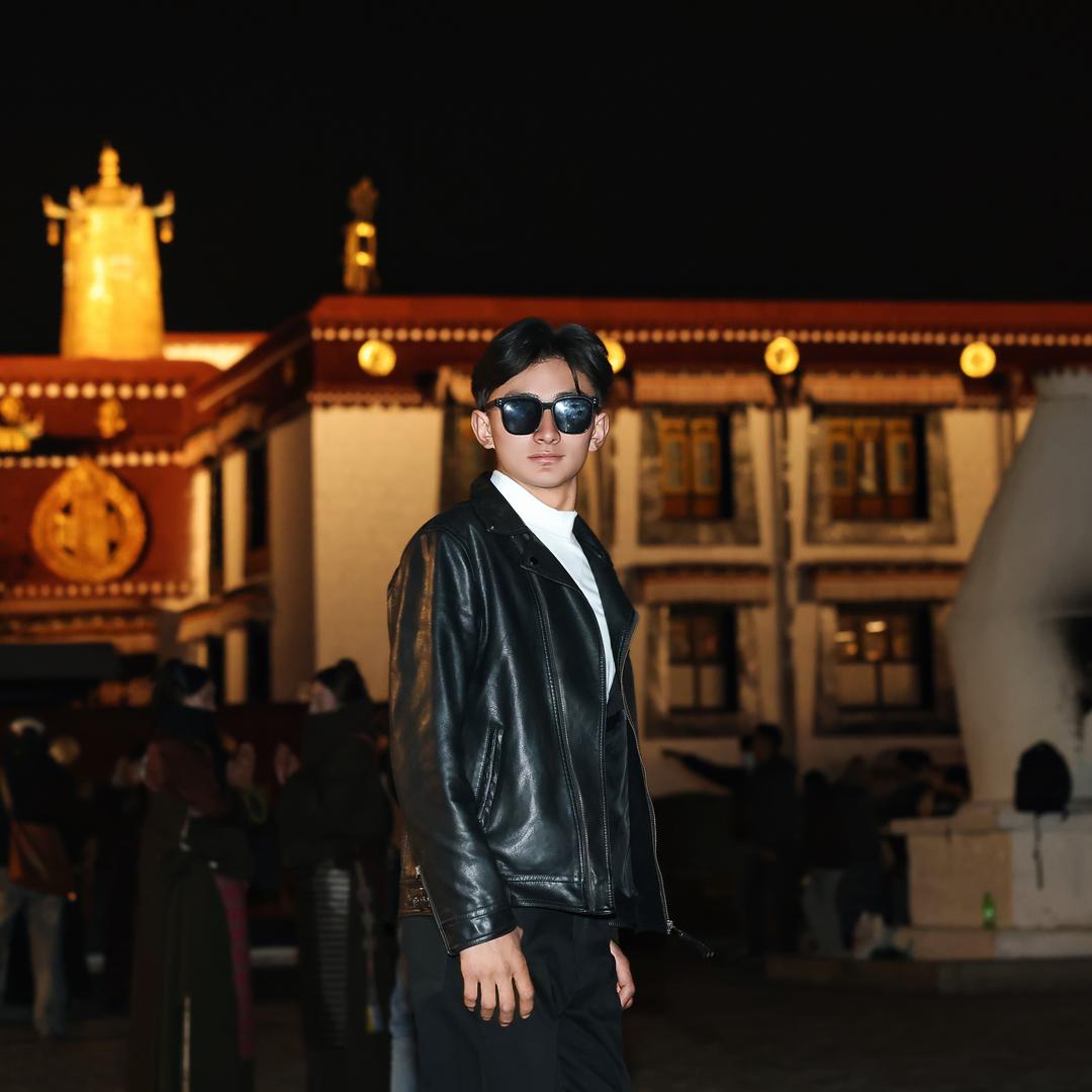 ༒ བོད🦋_______🦋