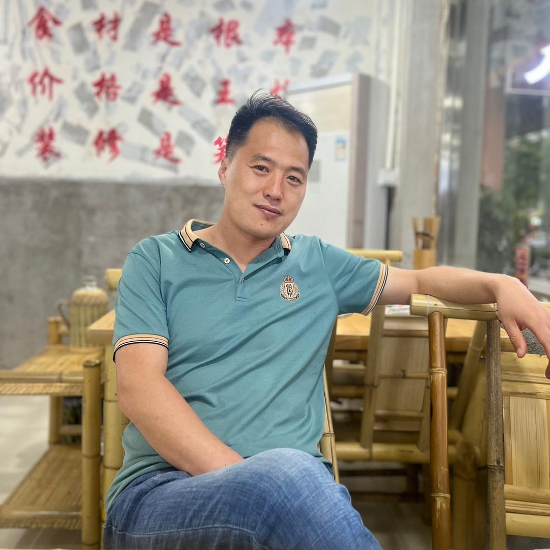 渝小宝重庆老火锅