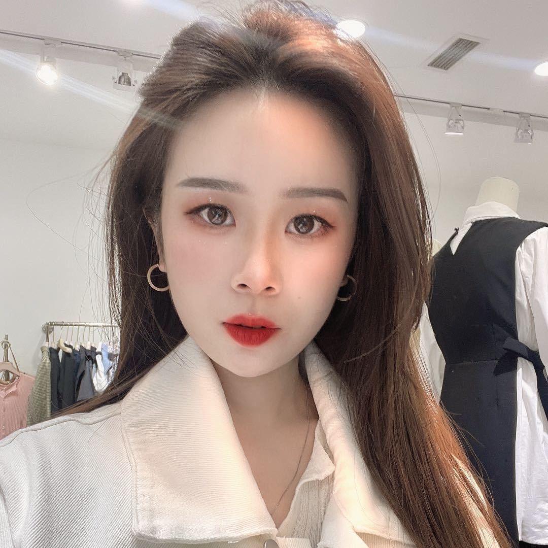 彭州市DF服装店