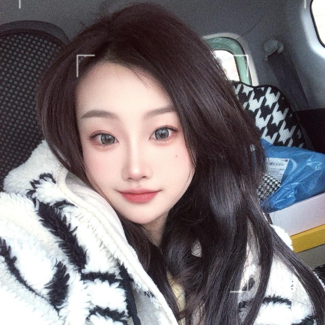 是荣荣呀～（曼小小曼助理）