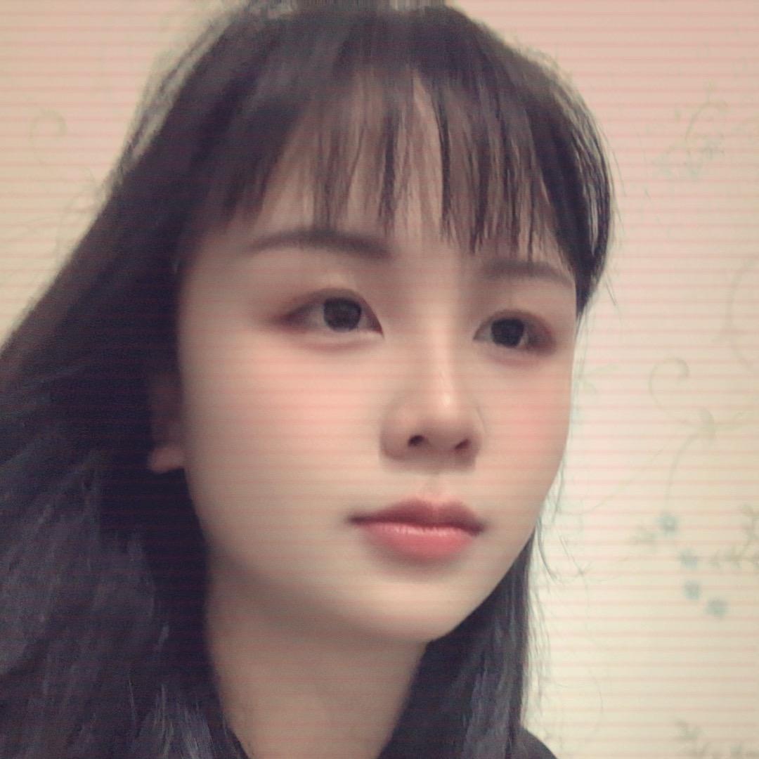 何处不相（冯）