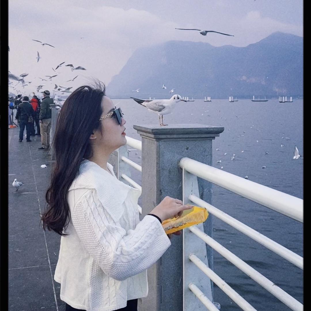 应山做餐饮的颜妹儿