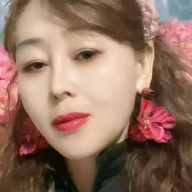 农村杨姐（早上7：10分开播）